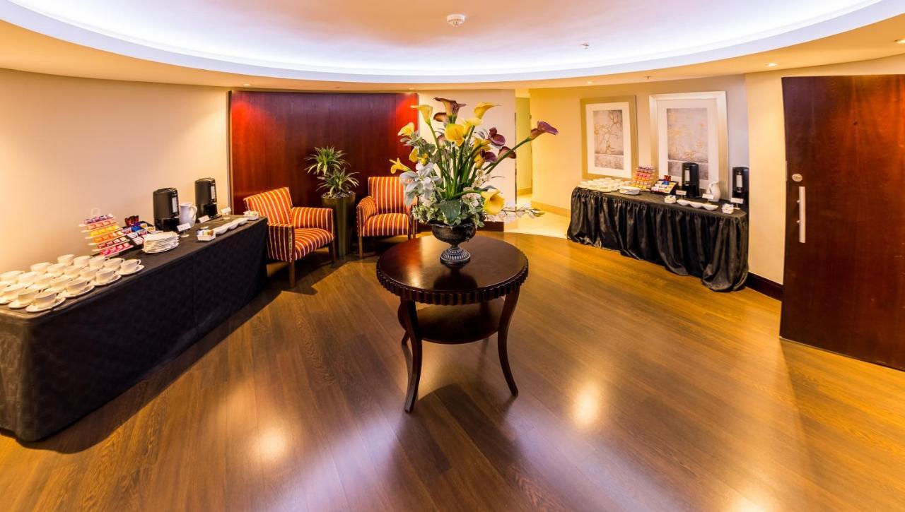City Lodge Hotel At Or Tambo International Airport Kempton Park Bagian luar foto